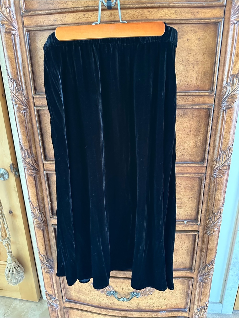 Eileen Fisher Black Velvet Skirt